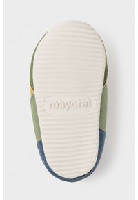 Mayoral Newborn - Buty dziecięce. Nosek buta: okrągły. Zapięcie: rzepy. Kolor: zielony. Materiał: bawełna, materiał, syntetyk, guma, poliester. Szerokość cholewki: normalna #2