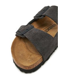 Birkenstock Klapki Arizona zamsz 1028592 Szary. Kolor: szary. Materiał: zamsz, skóra