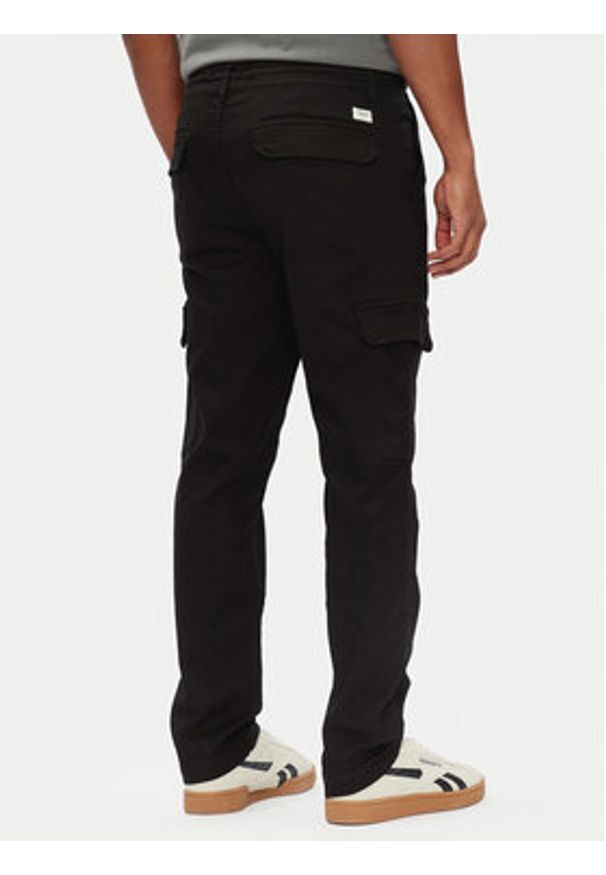 Pepe Jeans Spodnie materiałowe PM211725 Czarny Slim Fit. Kolor: czarny. Materiał: syntetyk, bawełna
