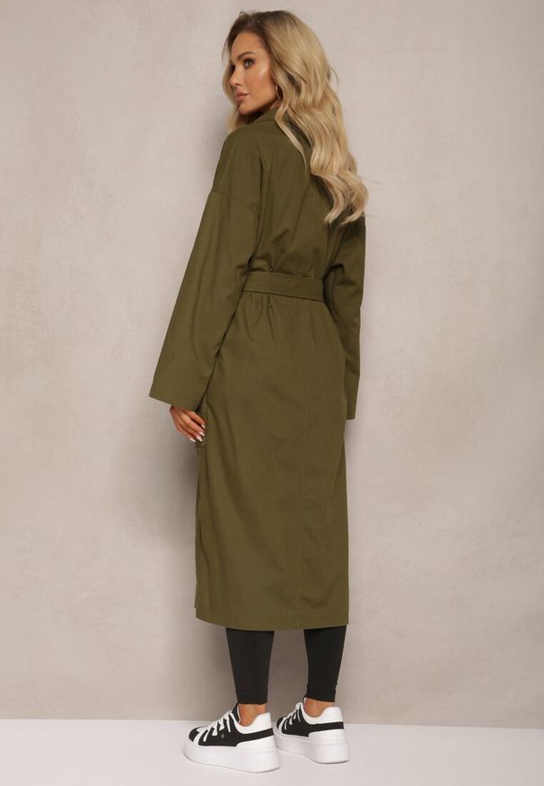 Renee - Zielony Płaszcz z Wiązanym Paskiem Oversize Terethia. Kolor: zielony. Materiał: materiał. Wzór: aplikacja