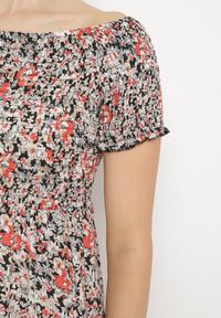 Born2be - Czarno-Beżowa Sukienka Hiszpanka Długa z Bawełny w Kwiatowy Print Mrosa. Typ kołnierza: dekolt hiszpanka. Kolor: czarny. Materiał: bawełna. Wzór: kwiaty, nadruk. Sezon: wiosna, lato. Typ sukienki: z odkrytymi ramionami. Styl: boho, elegancki. Długość: maxi #2