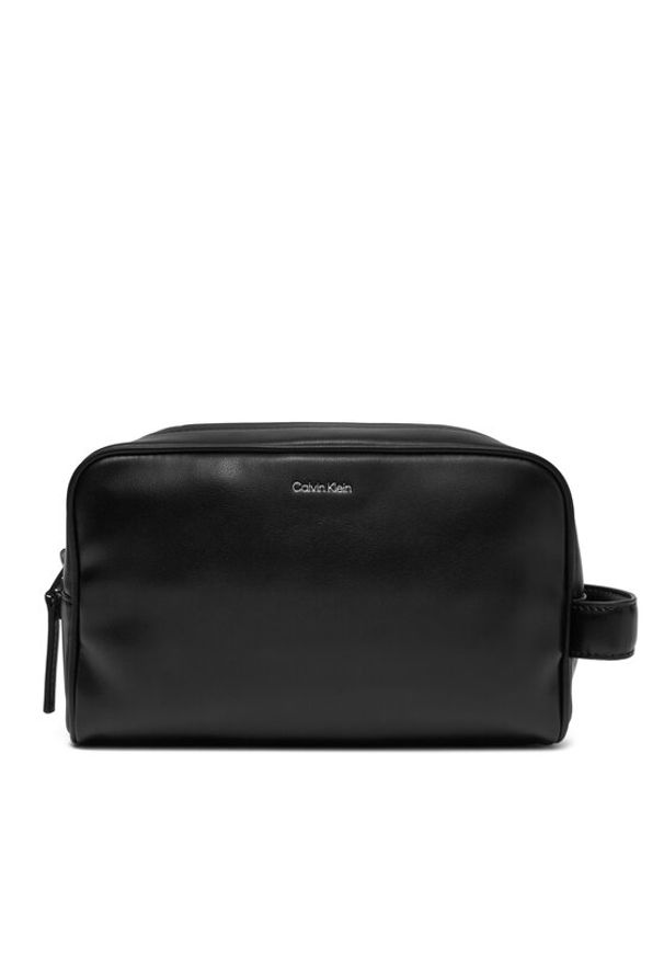 Calvin Klein Kosmetyczka Ck Sleek Washbag K50K512951 Czarny. Kolor: czarny. Materiał: skóra