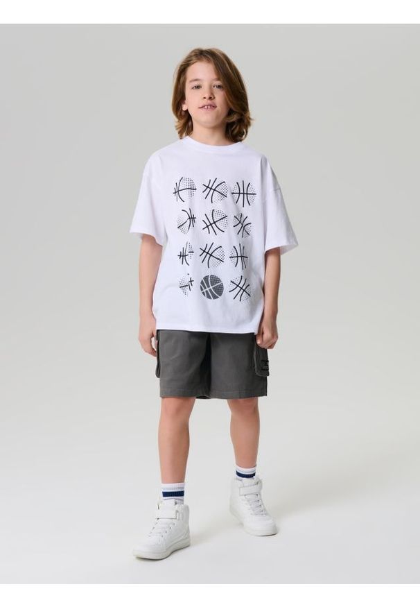 Sinsay - Koszulka - biały. Kolor: biały