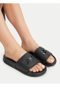 Reebok Klapki CEOWB-ZJ250026A Czarny. Kolor: czarny. Materiał: materiał #1