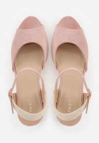 Born2be - Różowe Sandały VICES na Koturnie z Plecionki w Stylu Boho Corolea. Zapięcie: pasek. Kolor: różowy. Materiał: len. Obcas: na koturnie. Styl: boho. Wysokość obcasa: średni #9