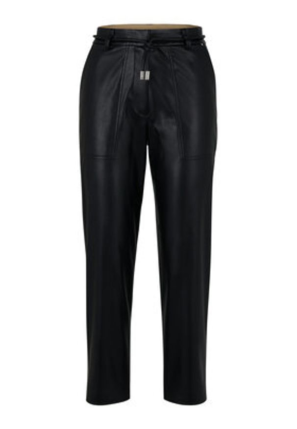 BOSS - Boss Spodnie z imitacji skóry Tacora 50482689 Czarny Tapered Fit. Kolor: czarny. Materiał: syntetyk, skóra