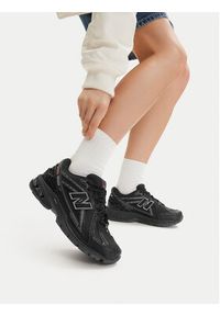 New Balance Sneakersy U1906ROE W Czarny. Kolor: czarny. Materiał: skóra #4
