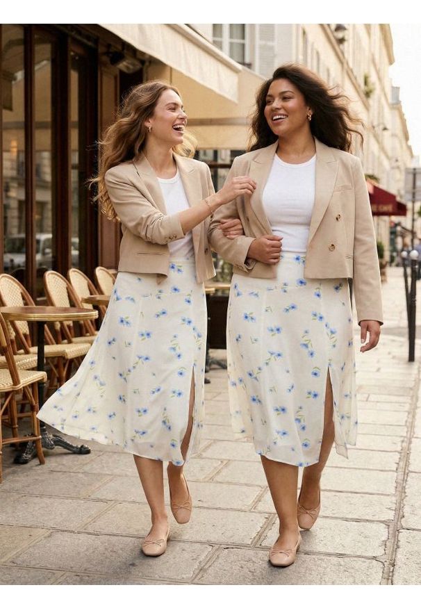 Sinsay - Wiskozowa spódnica midi z asymetrycznym dołem w kwiaty - wielobarwny. Materiał: wiskoza. Wzór: kwiaty