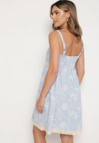 Born2be - Niebieska Bawełniana Sukienka w Kwiaty z Haftem Nilacine. Okazja: na co dzień. Kolor: niebieski. Materiał: bawełna. Długość rękawa: na ramiączkach. Wzór: haft, kwiaty. Styl: casual, elegancki #6