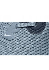 Buty biegowe Nike Renew Run M CK6357-008 granatowe niebieskie. Okazja: na co dzień. Kolor: niebieski. Materiał: materiał, guma, tkanina, syntetyk. Szerokość cholewki: normalna. Sezon: zima. Sport: bieganie #2