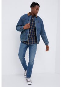 Wrangler Kurtka jeansowa bawełniana przejściowa. Okazja: na co dzień. Kolor: niebieski. Materiał: bawełna, jeans. Styl: casual #6