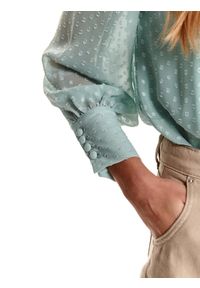 TOP SECRET - Bluzka z bufiastymi rękawami. Okazja: na imprezę, do pracy. Kolor: zielony. Długość rękawa: długi rękaw. Długość: długie. Sezon: zima. Styl: elegancki #5