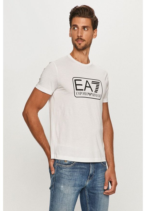 EA7 Emporio Armani - T-shirt. Okazja: na co dzień. Kolor: biały. Wzór: nadruk. Styl: casual