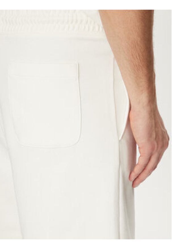 Hugo - HUGO Szorty sportowe Damtus 50534953 Écru Relaxed Fit. Materiał: bawełna. Styl: sportowy