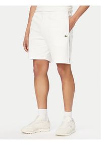 Lacoste Szorty sportowe GH0886 Biały Regular Fit. Kolor: biały. Materiał: bawełna. Styl: sportowy #1