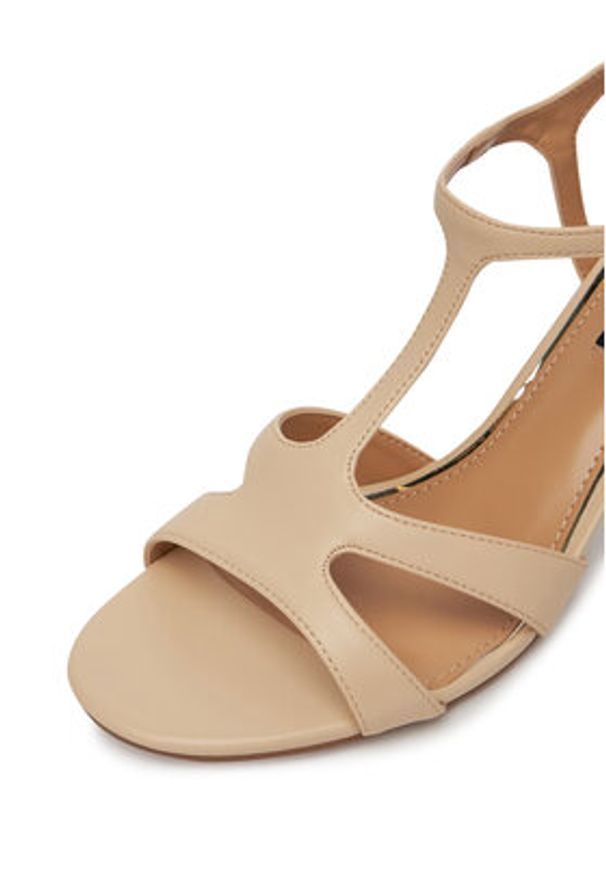 Nine West Sandały 22154A Beżowy. Kolor: beżowy. Materiał: materiał, syntetyk