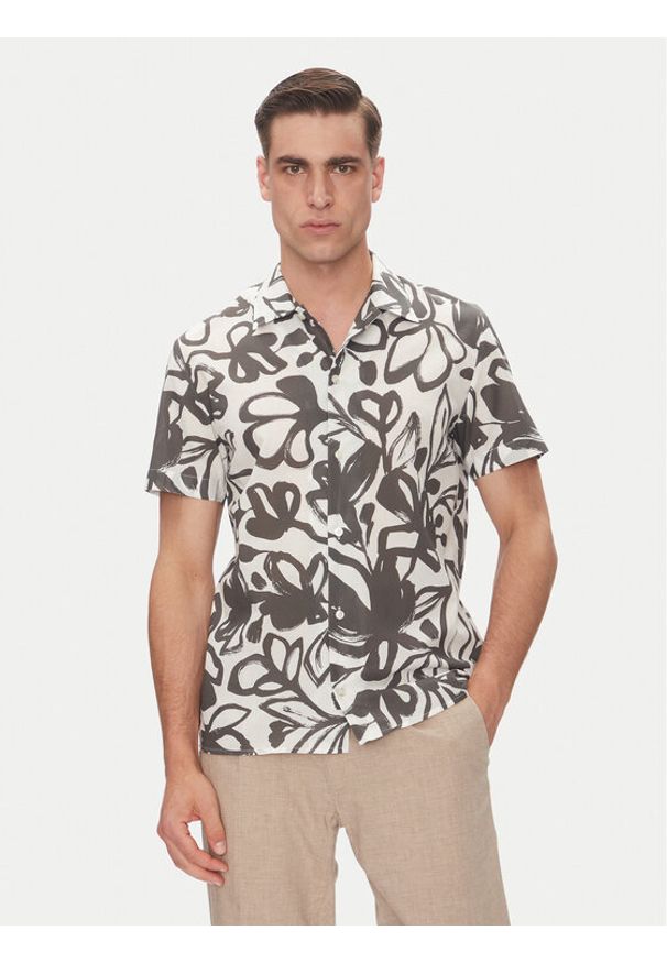 Baldessarini Koszula B3 76002.3702 Kremowy Regular Fit. Kolor: kremowy. Materiał: bawełna