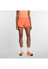 Spodenki damskie New Balance WS41286AAE – pomarańczowe. Kolor: pomarańczowy. Materiał: poliester, materiał. Sport: fitness #1