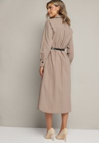 Born2be - Ciemnobeżowa Koszulowa Sukienka na Guziki z Paskiem i Imitacją Kieszeni Tintarra. Kolor: beżowy. Typ sukienki: koszulowe. Styl: elegancki, sportowy, klasyczny #4