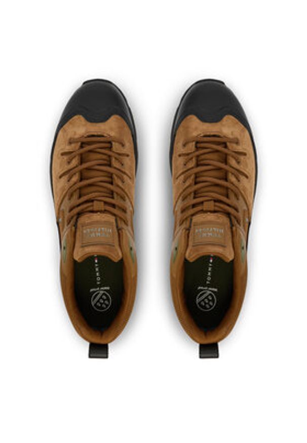 TOMMY HILFIGER - Tommy Hilfiger Sneakersy Outdoor Sneaker Tech Suede Wpm FM0FM05723 Brązowy. Kolor: brązowy. Materiał: zamsz, skóra. Sport: outdoor