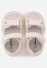Born2be - Różowe Sandały w Kropki ze Skórzaną Wkładką Brokatem i Tęczą Diaroe. Okazja: na uczelnię, na co dzień. Zapięcie: rzepy. Kolor: różowy. Materiał: skóra. Wzór: kropki. Styl: młodzieżowy, elegancki, casual #4
