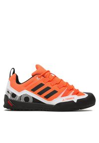 Adidas - adidas Trekkingi Terrex Swift Solo Approach Shoes HR1302 Pomarańczowy. Kolor: pomarańczowy. Materiał: materiał. Model: Adidas Terrex. Sport: turystyka piesza