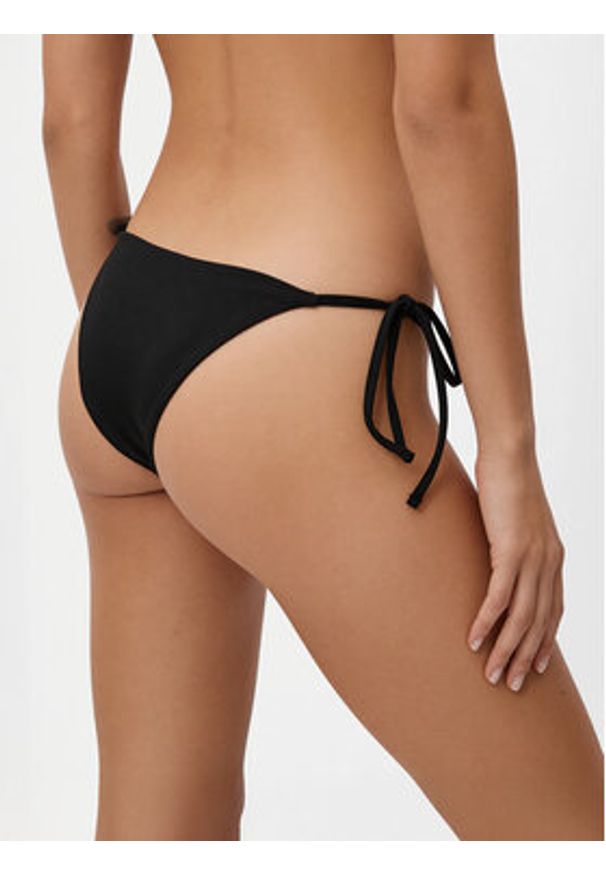 Guess Dół od bikini E6GO15 KCUO2 Czarny. Kolor: czarny. Materiał: syntetyk