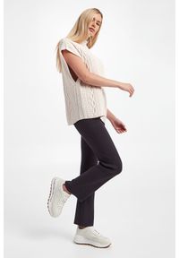 Sweter wełniany JOOP!. Materiał: wełna, prążkowany. Długość rękawa: bez rękawów. Wzór: ze splotem