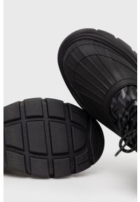 Karl Lagerfeld Śniegowce KL42945.H00 kolor czarny. Nosek buta: okrągły. Zapięcie: sznurówki. Kolor: czarny. Materiał: guma #2