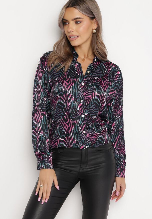 Born2be - Zielono-Różowa Koszula w Abstrakcyjny Animal Print Adilave. Kolor: zielony. Wzór: nadruk
