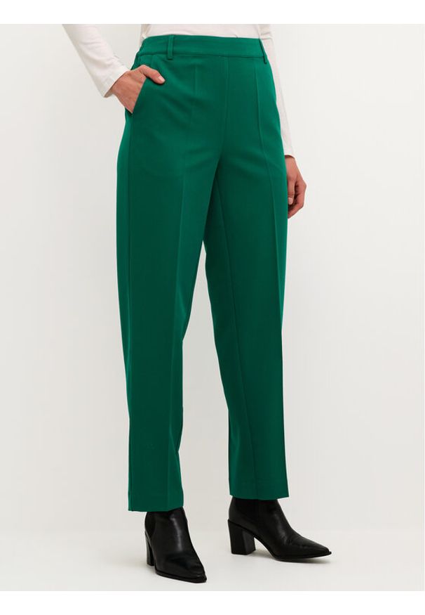 Kaffe Spodnie materiałowe Sakura 10506858 Zielony Relaxed Fit. Kolor: zielony. Materiał: syntetyk