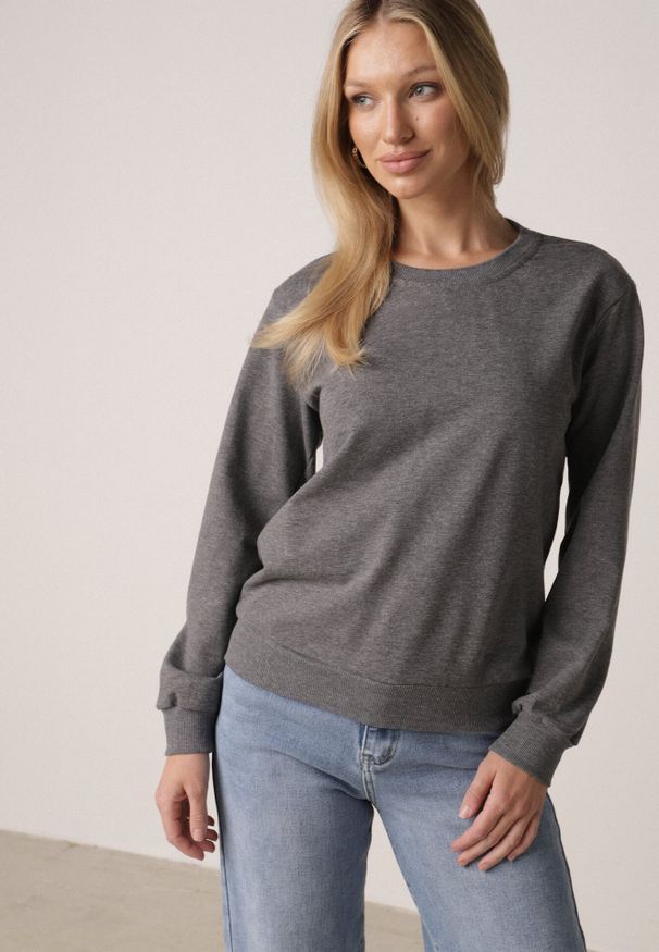 Born2be - Ciemnoszara Bluza z Bawełną Ozdobiona Ściągaczami Hilani. Okazja: na spacer, na co dzień. Kolor: szary. Materiał: bawełna. Wzór: aplikacja. Styl: casual, elegancki, klasyczny