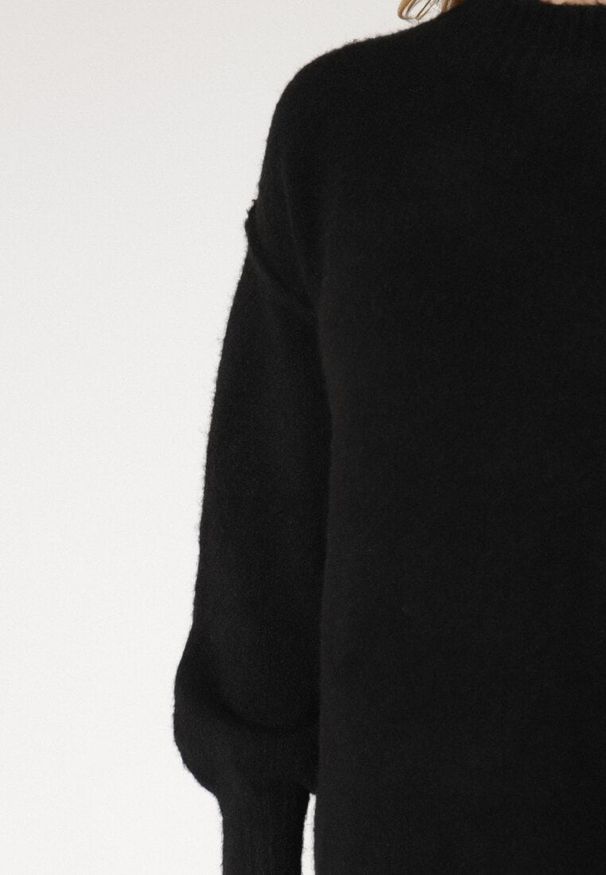 Born2be - Czarna Pudełkowa Sukienka Dzianinowa z Domieszką Wełny Netessa. Okazja: na spotkanie biznesowe. Kolor: czarny. Materiał: dzianina, wełna. Styl: elegancki, biznesowy