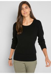 bonprix - Sweter basic z bawełny z recyklingu. Okazja: na co dzień. Kolor: czarny. Materiał: bawełna. Wzór: gładki, prążki, ze splotem. Styl: casual #1