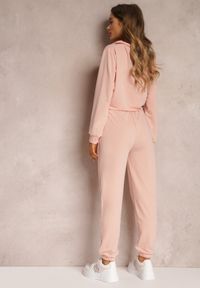 Renee - Różowy 2-częściowy Komplet Dresowy ze Spodniami i Bluzą Erassi. Kolor: różowy. Materiał: dresówka #5