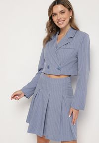 Born2be - Niebieska Spódnica w Delikatne Paski o Rozkloszowanym Kroju z Plisami Redamara. Okazja: na co dzień. Kolor: niebieski. Wzór: paski. Styl: klasyczny, elegancki, casual #7