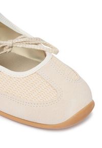 Adidas - adidas Baleriny Barreda Mary Jane KI3380 Beżowy. Kolor: beżowy. Materiał: zamsz, skóra #4