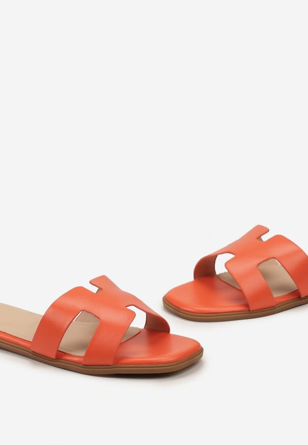Born2be - Pomarańczowe Klapki z Kwadratowym Noskiem i Wycięciami Raisel. Okazja: na co dzień. Kolor: pomarańczowy. Sezon: lato. Styl: casual, elegancki