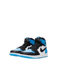 Dziecięce buty do chodzenia Air Jordan 1 Retro High OG UNC Toe 2023. Kolor: niebieski. Sport: turystyka piesza