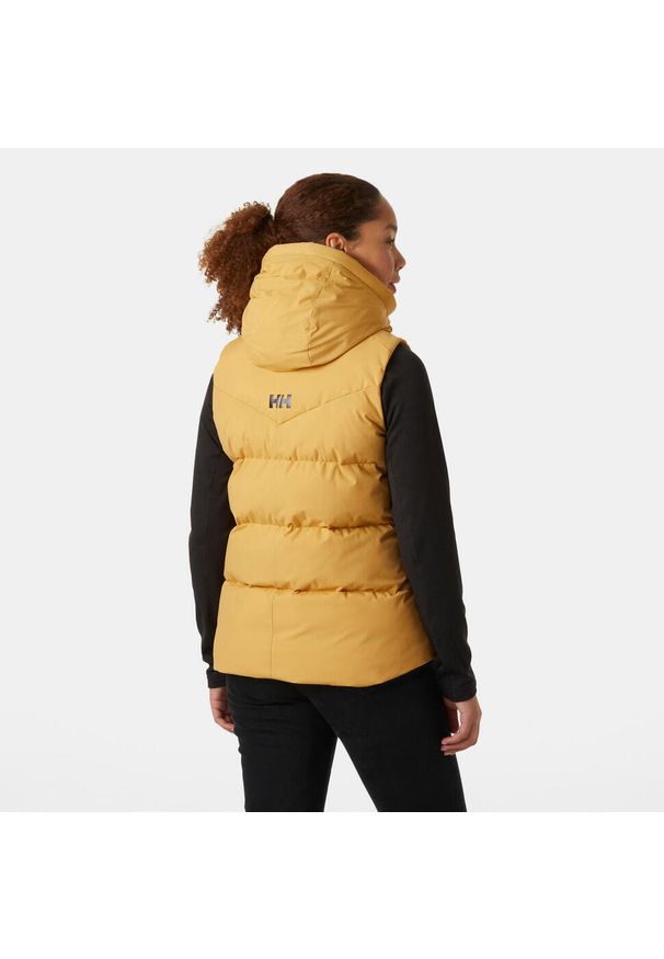 Damska kurtka bez rękawów Helly Hansen Adore. Kolor: beżowy, wielokolorowy, żółty. Materiał: puch. Długość rękawa: bez rękawów
