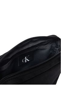 Calvin Klein Saszetka Bold Square Crossbody LV04D3454G Czarny. Kolor: czarny. Materiał: materiał #2
