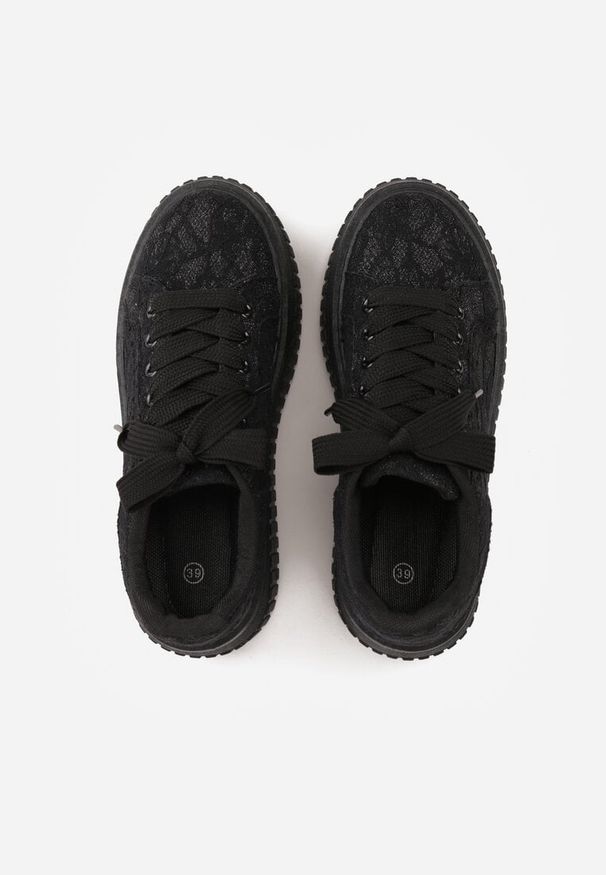 Renee - Czarne Koronkowe Sneakersy na Platformie z Tłoczeniem i Brokatem Phisnell. Okazja: na co dzień. Kolor: czarny. Materiał: koronka. Obcas: na platformie