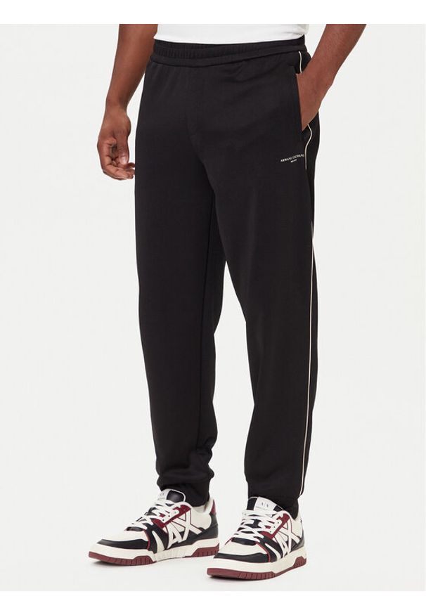 Armani Exchange Spodnie dresowe XM001358 AF16278 UC001 Czarny Regular Fit. Kolor: czarny. Materiał: bawełna, syntetyk