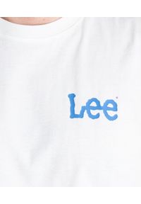 Lee - LEE MEDIUM WOBBLY TEE MĘSKI T-SHIRT KOSZULKA LOGO NADRUK BRIGHT WHITE LL04FQLJ 112331451. Wzór: nadruk