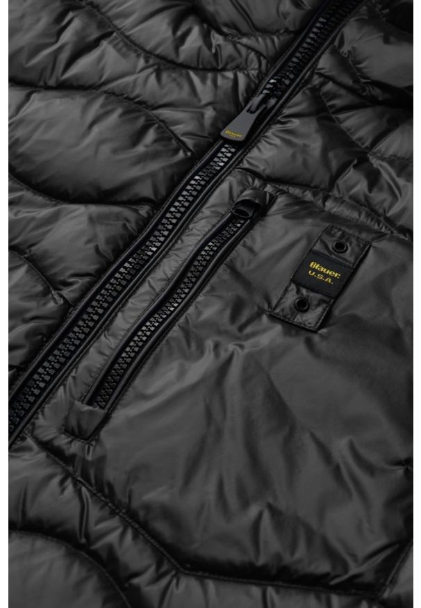 Blauer USA - BLAUER Czarna męska kurtka Wave Short Jackets. Kolor: czarny. Materiał: poliamid