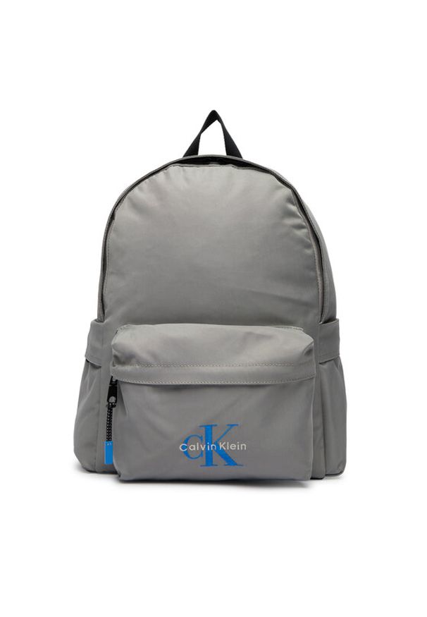 Calvin Klein Plecak Bold Round Backpack LV04D3114G Szary. Kolor: szary. Materiał: materiał