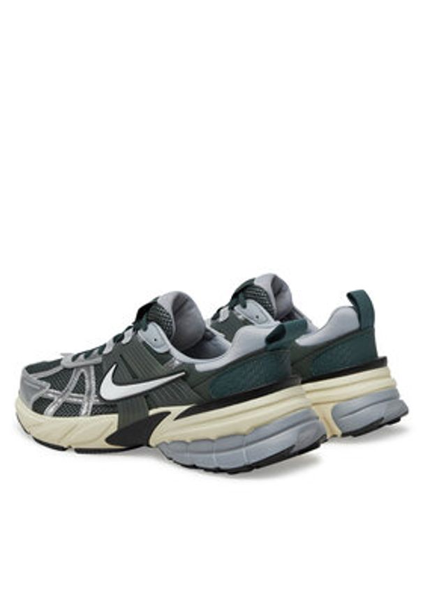 Nike Sneakersy V2K Run HJ4497 300 Zielony. Kolor: zielony. Materiał: materiał. Sport: bieganie