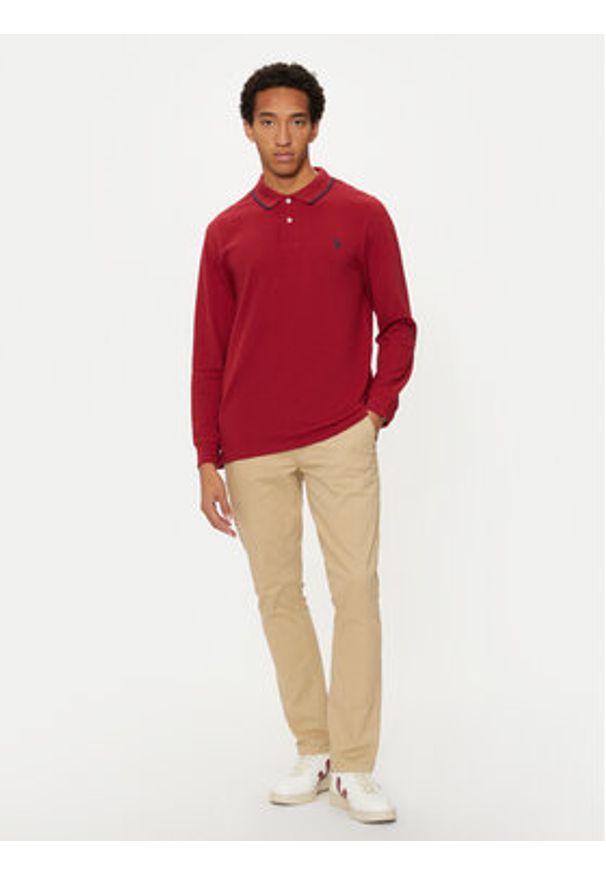 U.S. Polo Assn. Polo MUP2255 Czerwony Regular Fit. Typ kołnierza: polo. Kolor: czerwony. Materiał: bawełna