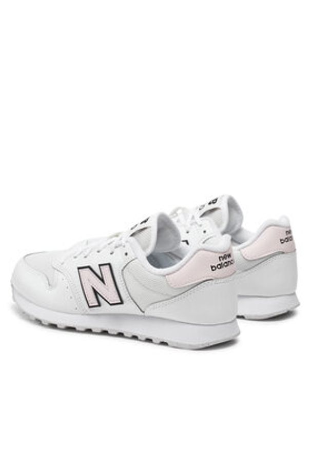 New Balance Sneakersy GW500RTG Beżowy. Kolor: beżowy. Materiał: zamsz, skóra
