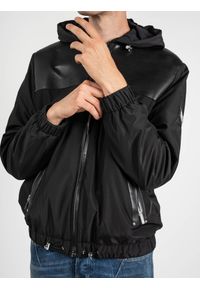 Les Hommes Kurtka "Windbreaker" | LLO311-250L | Windbreaker Jacket | Mężczyzna | Czarny. Okazja: na co dzień. Typ kołnierza: kaptur. Kolor: czarny. Materiał: poliester. Styl: casual #2